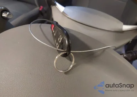 2010 Chrysler Town & Country Touring from USA, damaged, VIN 2A4RR5D13AR271245